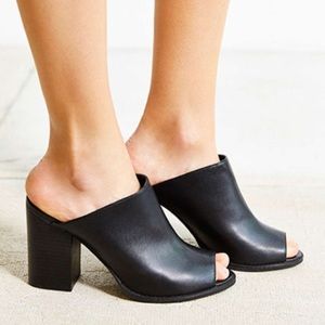 Silence+noise black sloane mule heels by UO